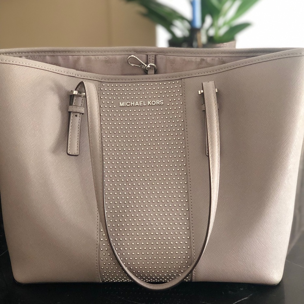 Micheal Kors studded shoulder bag